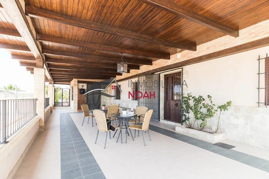 For sale of rural property in Mula