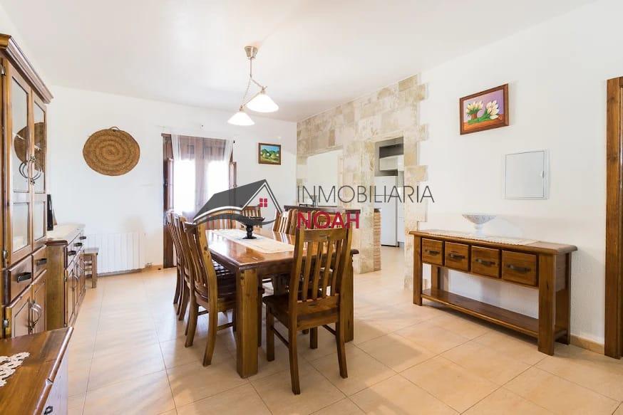 For sale of rural property in Mula