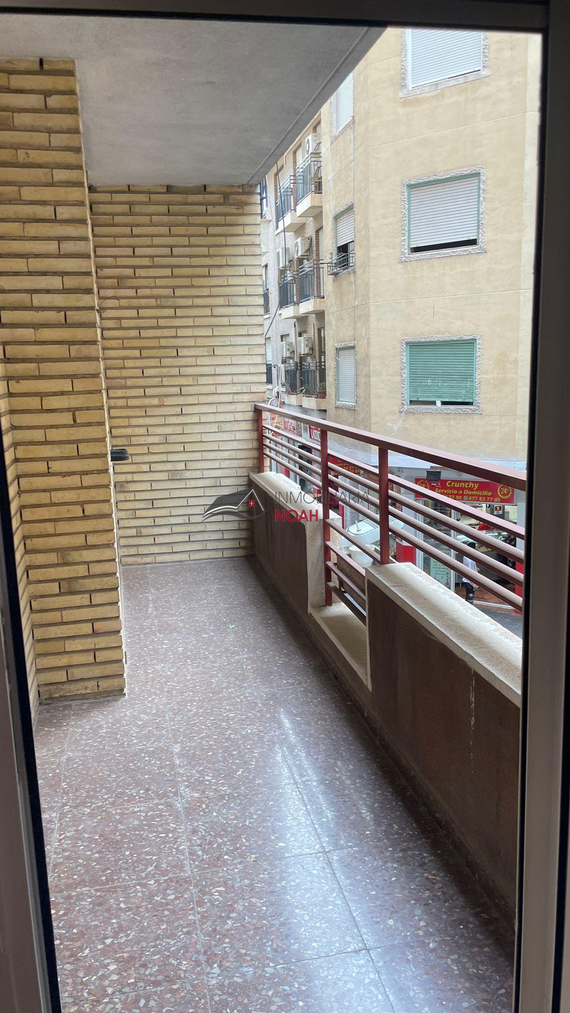 For rent of flat in Murcia