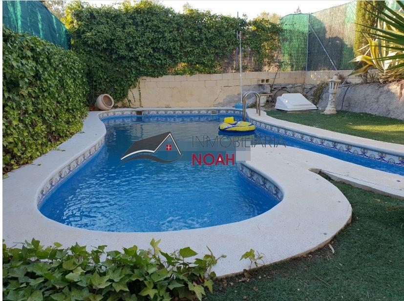 For sale of chalet in Murcia