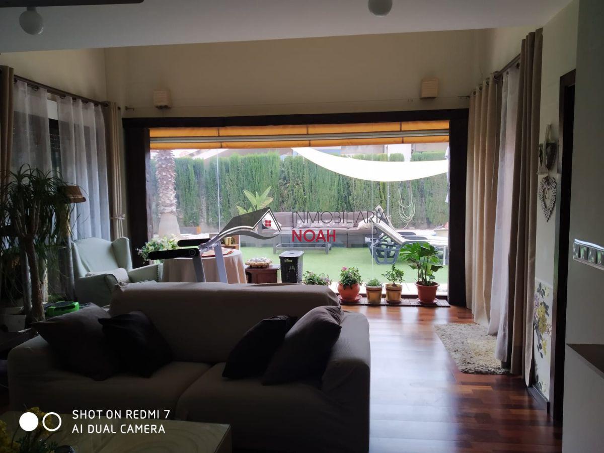 For sale of chalet in Guadalupe