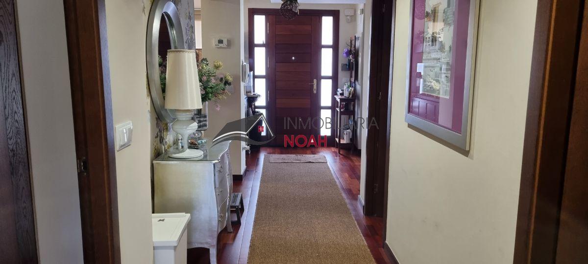 For sale of chalet in Guadalupe