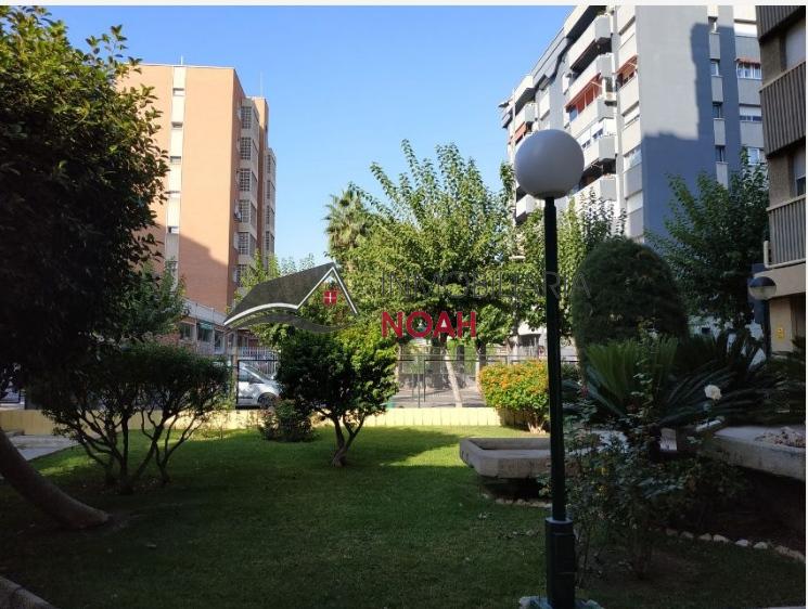 For sale of flat in Murcia