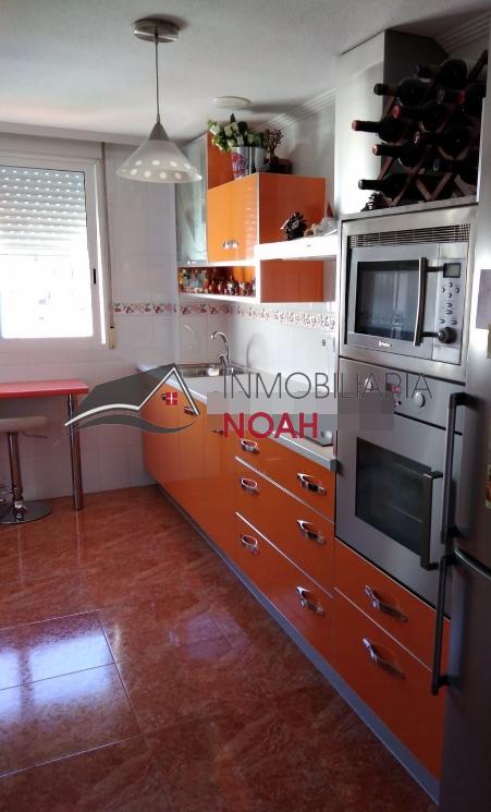 For sale of penthouse in Murcia