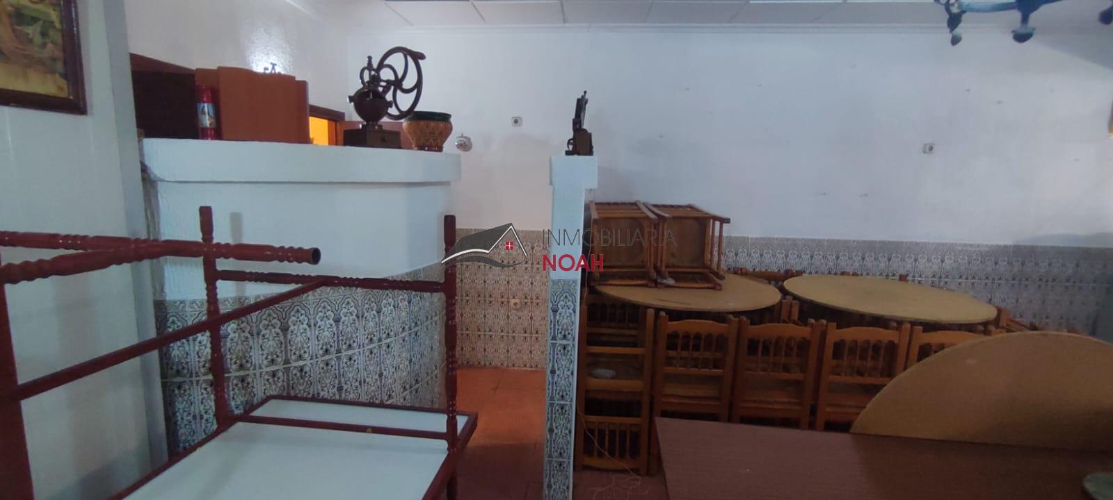 For sale of commercial in Murcia