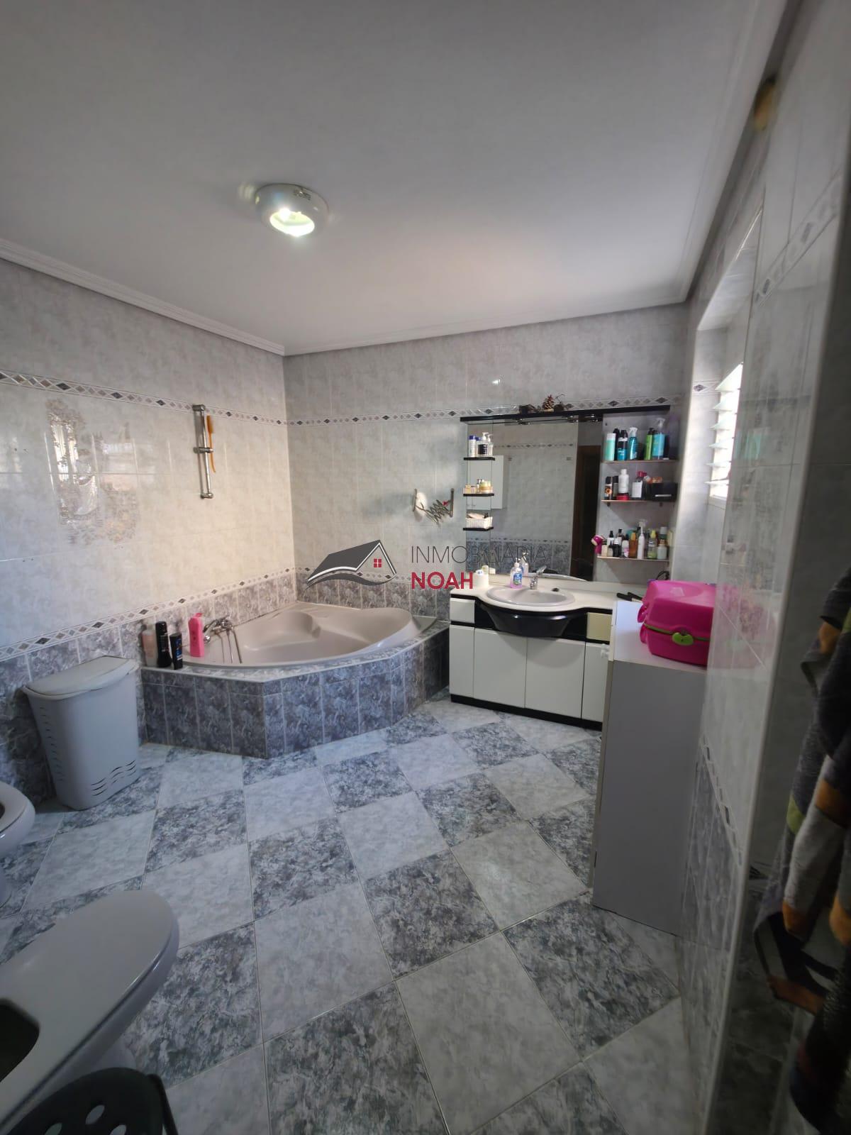 For sale of house in Murcia