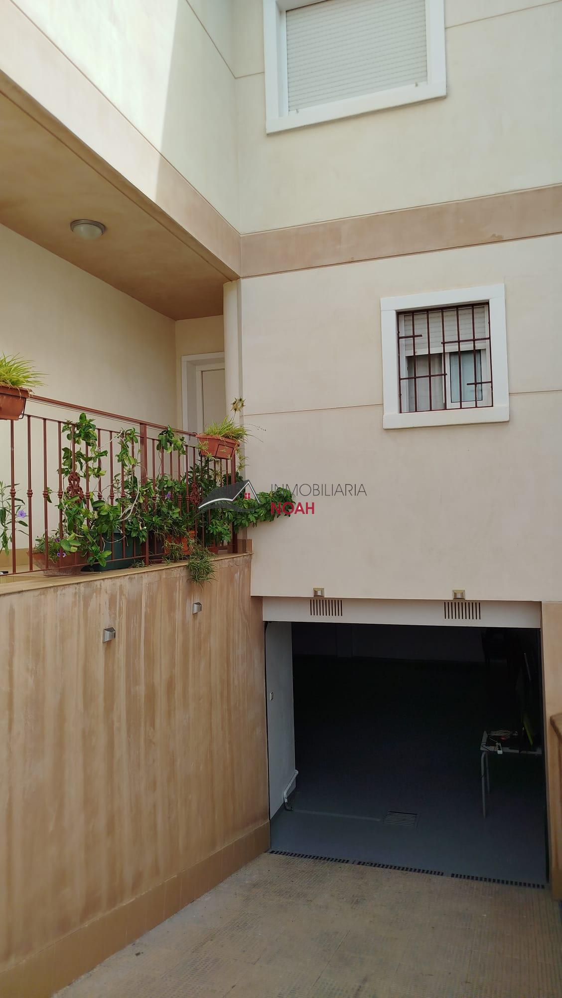 For sale of house in Murcia