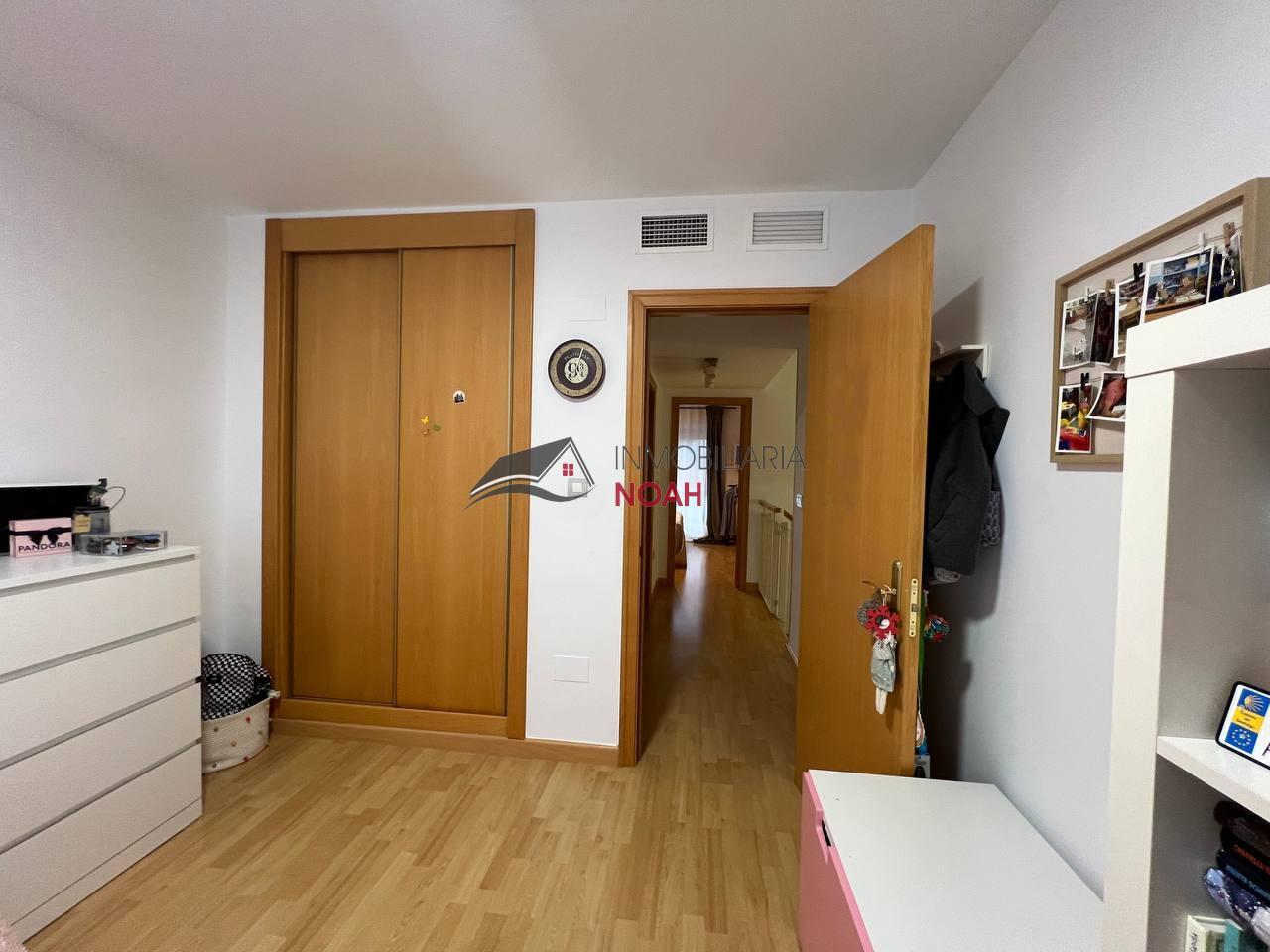 For sale of duplex in Murcia