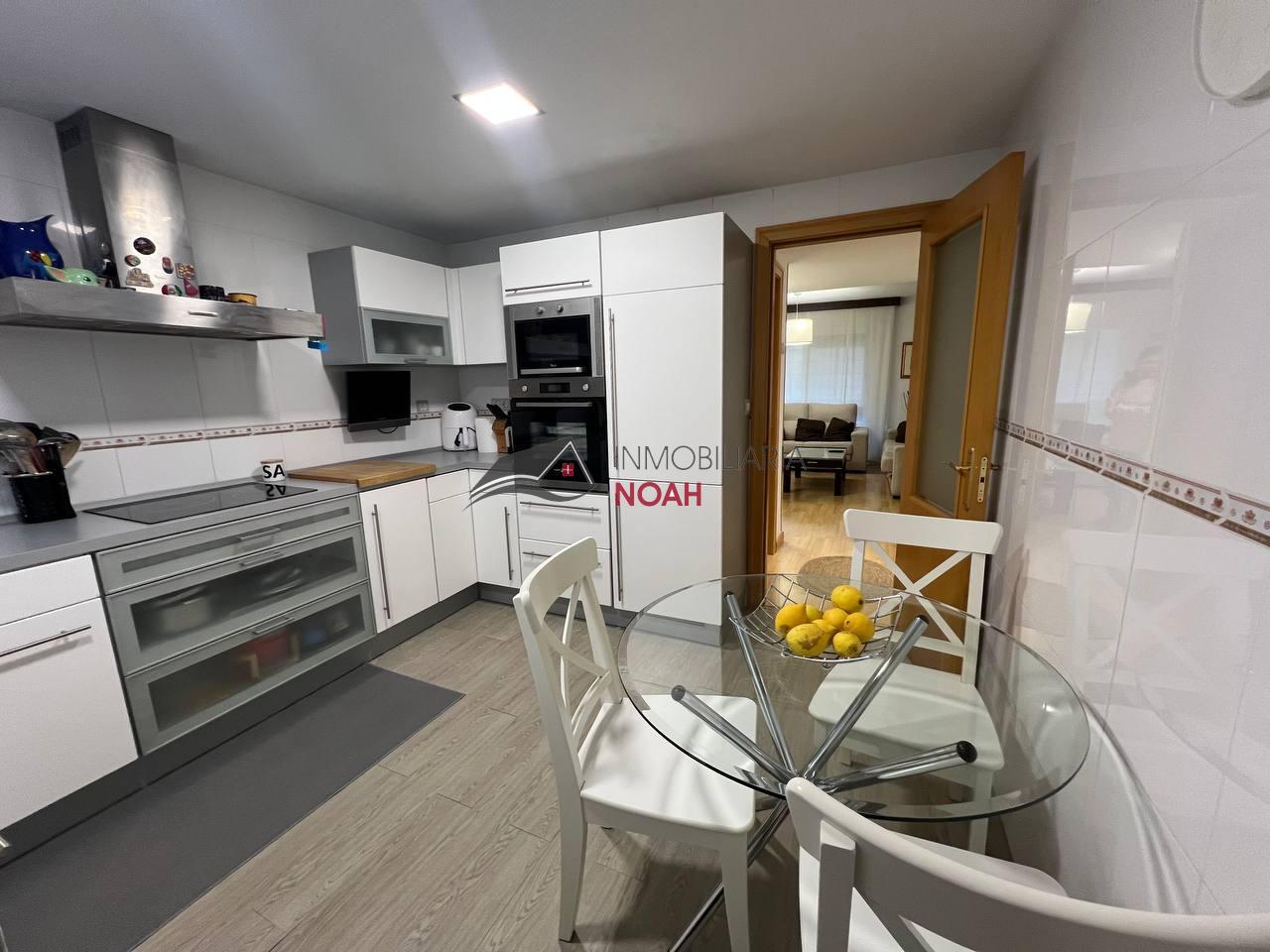 For sale of duplex in Murcia