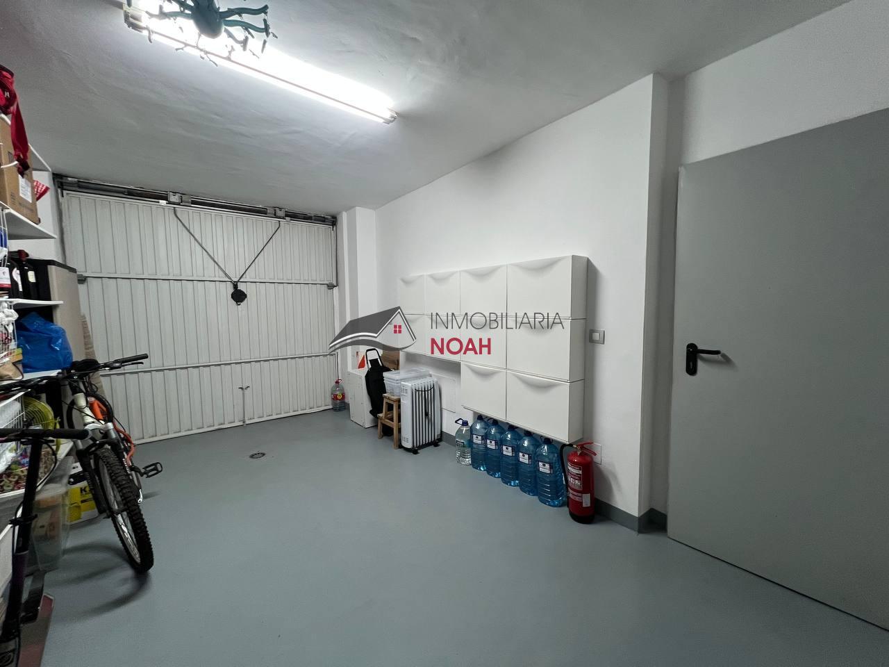 For sale of duplex in Murcia