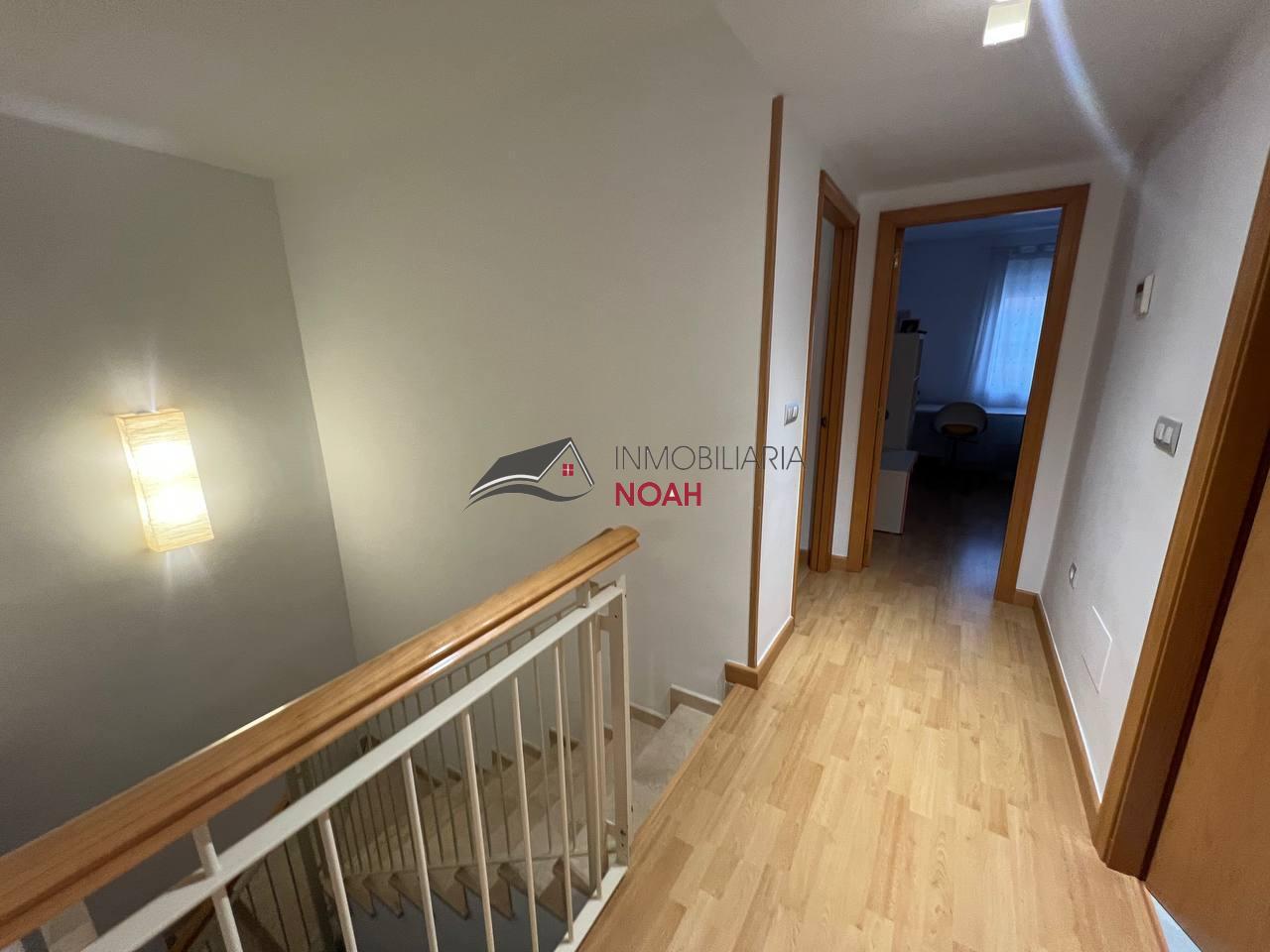 For sale of duplex in Murcia