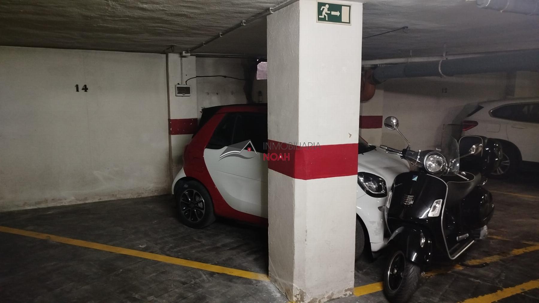 For sale of garage in Murcia
