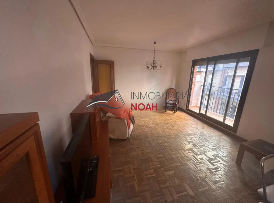 For sale of flat in Murcia