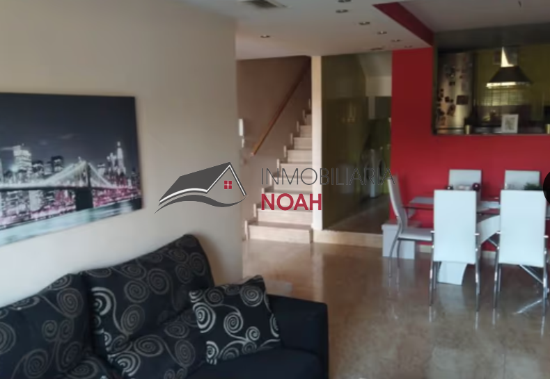 For sale of duplex in Murcia