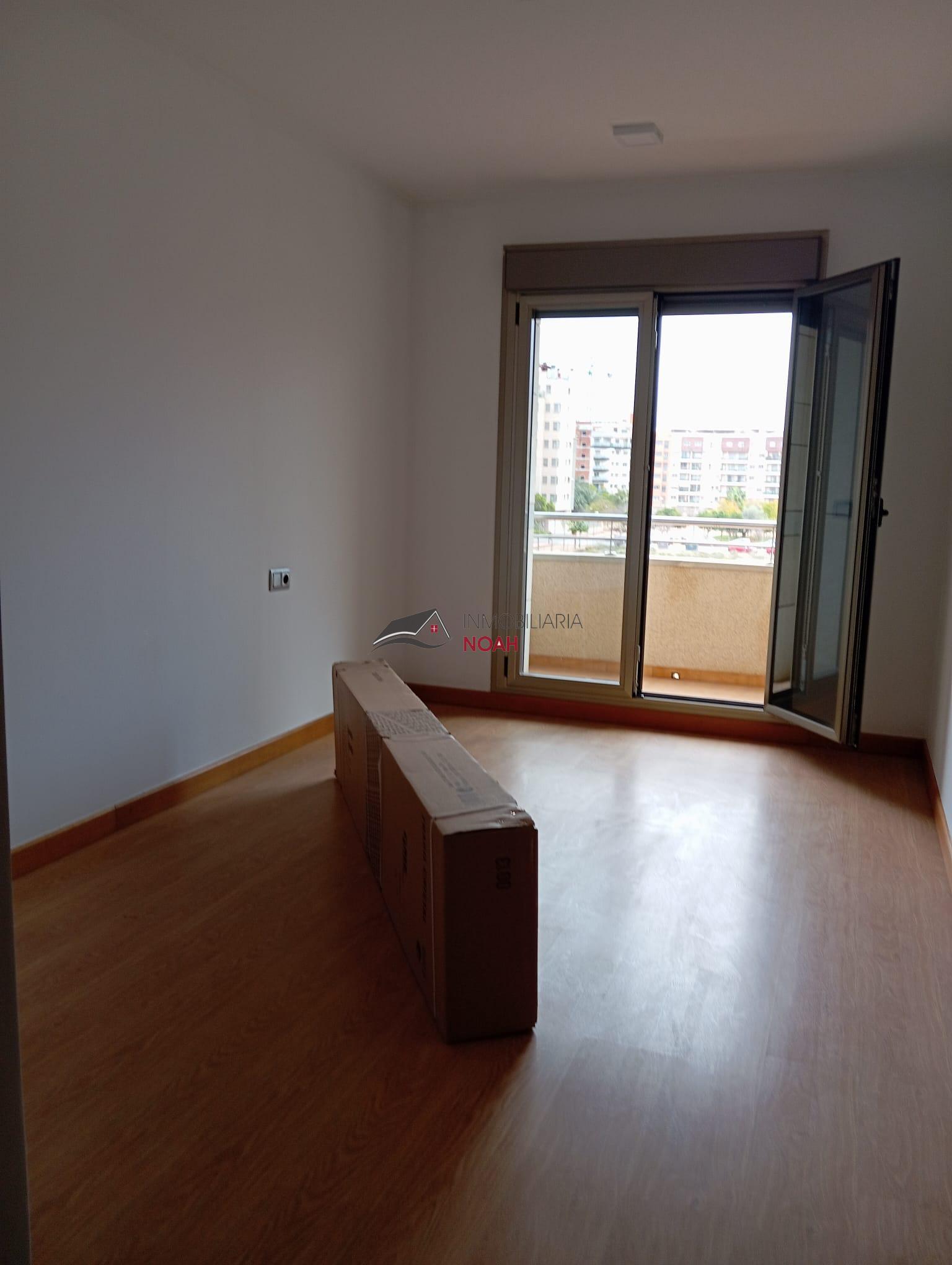 For rent of flat in Murcia