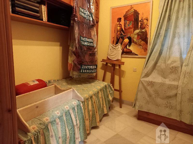 For sale of house in Sevilla
