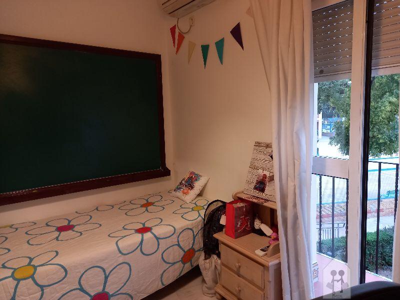 For sale of house in Sevilla