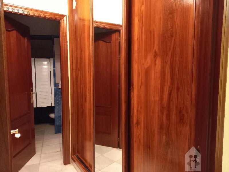 For sale of house in Sevilla