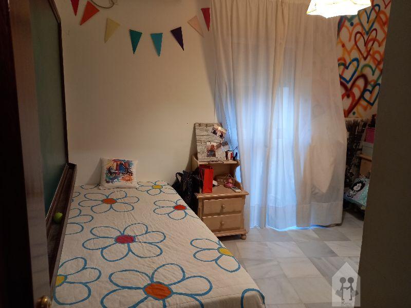 For sale of house in Sevilla