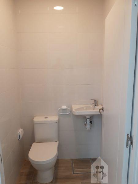 For rent of premises in Sevilla