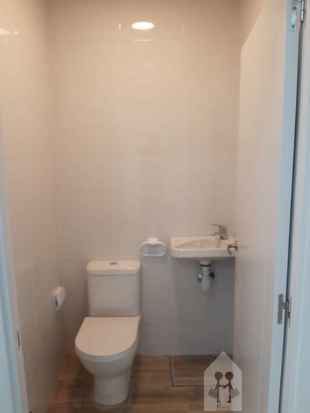 For rent of premises in Sevilla