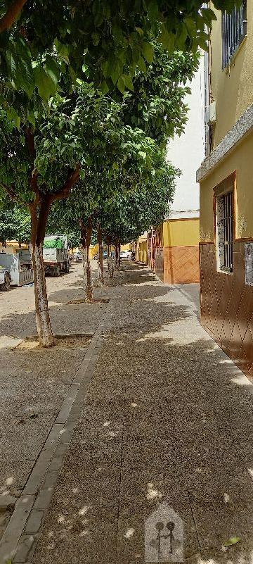 For sale of flat in Sevilla