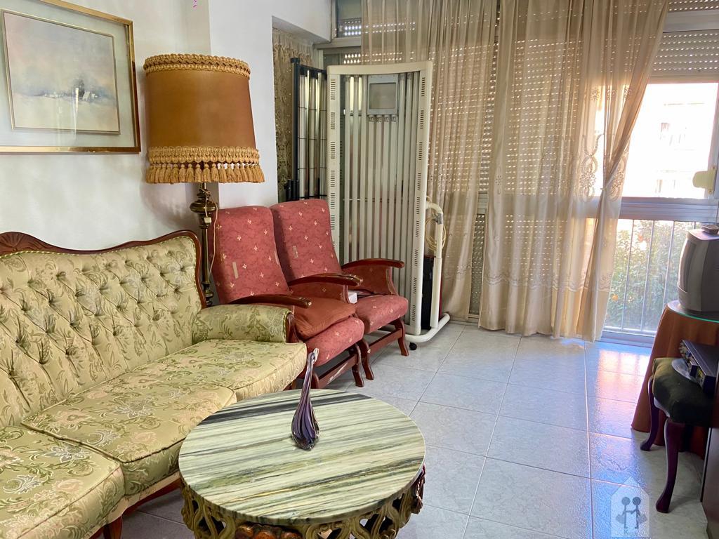 For sale of flat in Sevilla