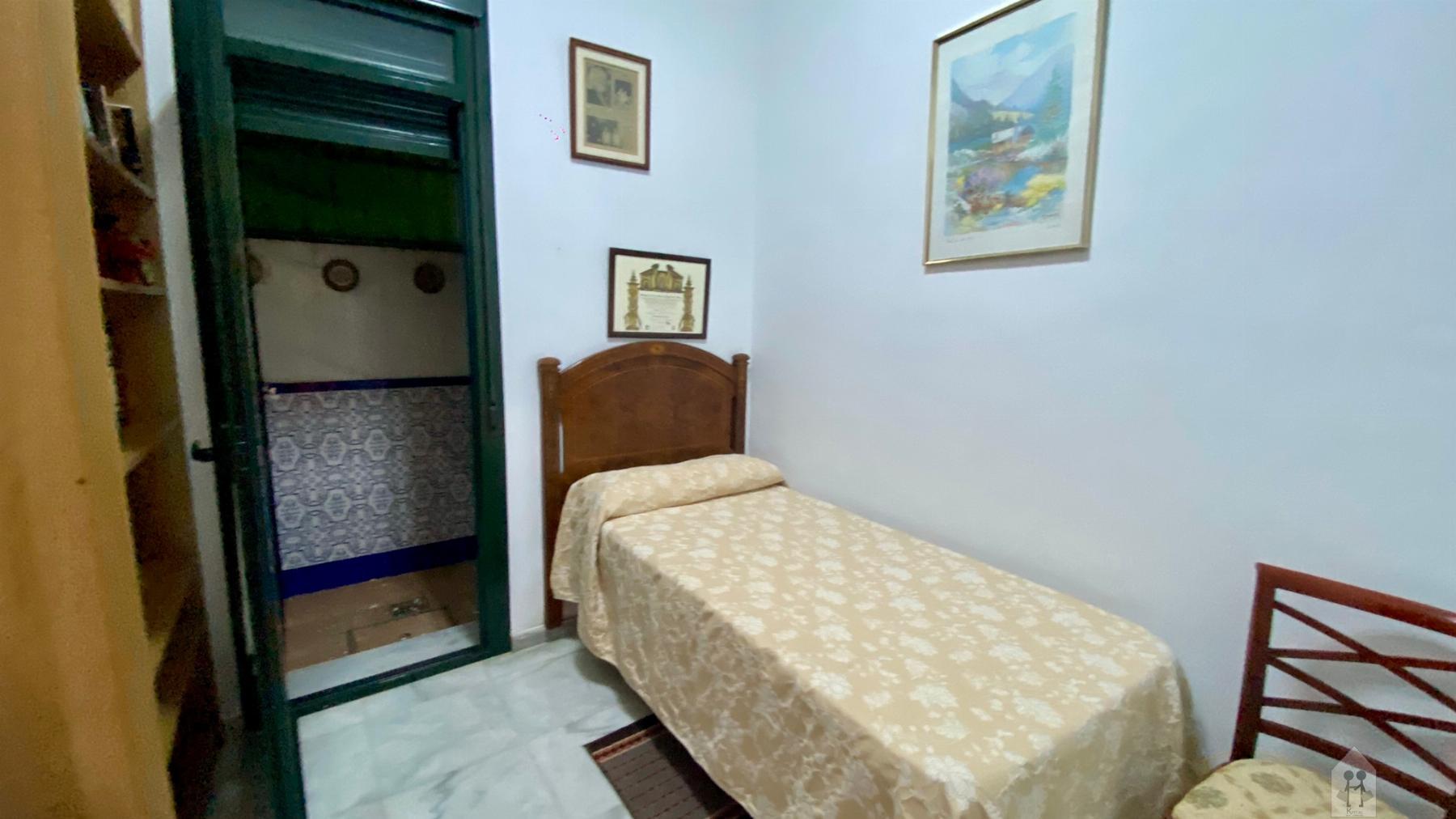 For sale of flat in Sevilla