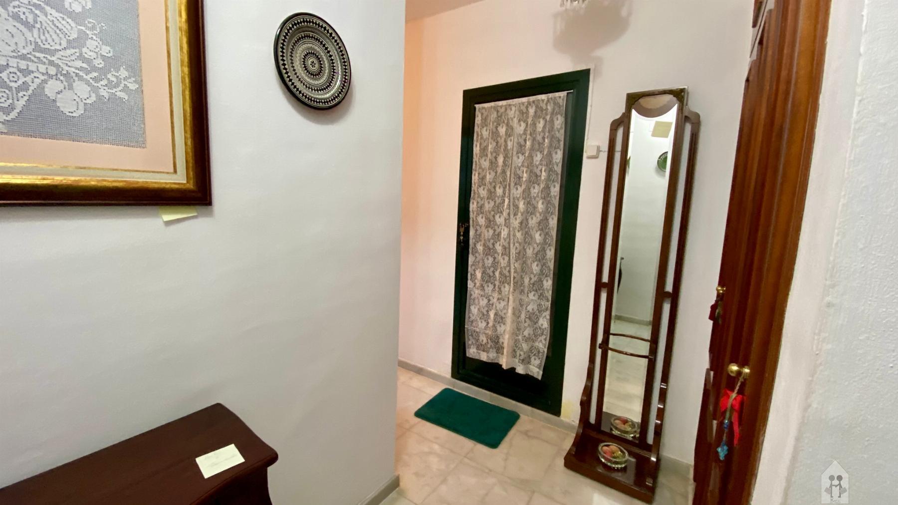 For sale of flat in Sevilla