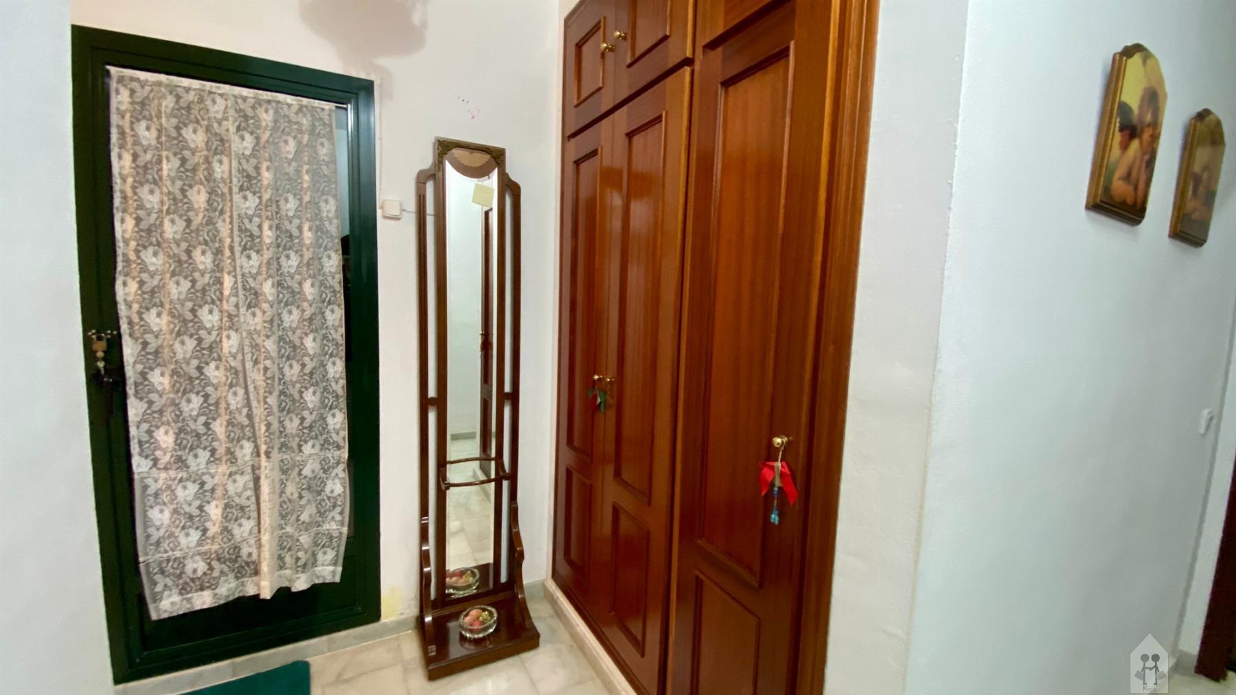 For sale of flat in Sevilla