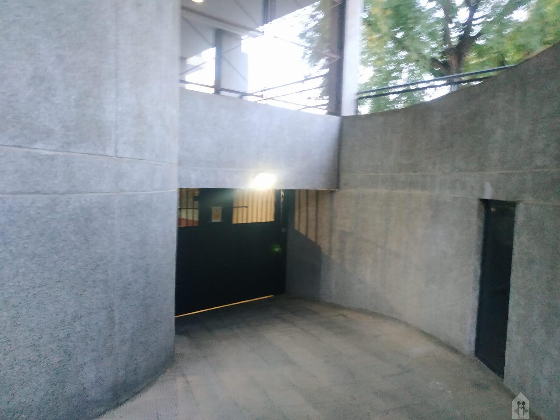 Venta de garaje en Sevilla