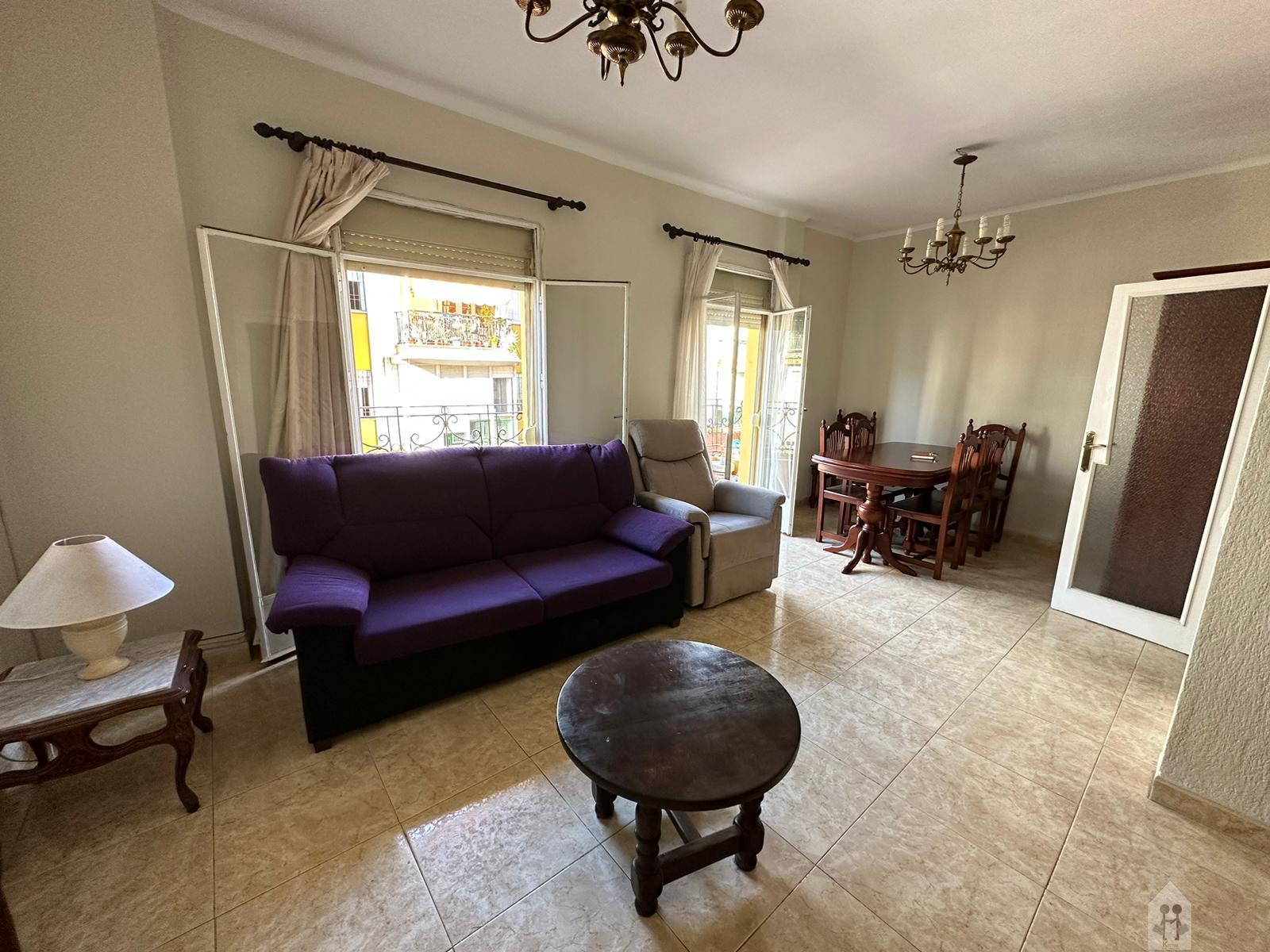 For rent of flat in Sevilla