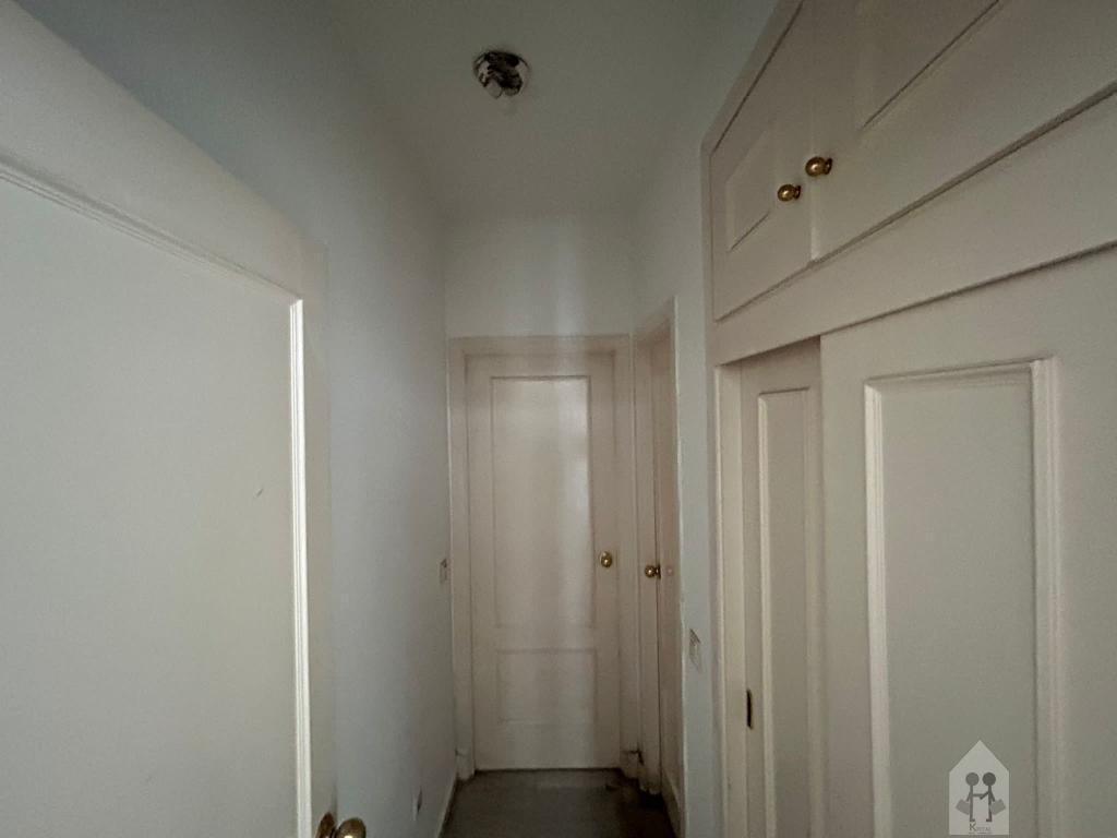 For sale of flat in Sevilla