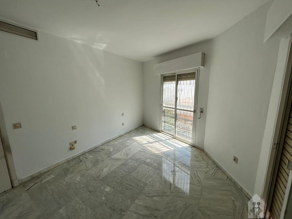 For sale of flat in Sevilla