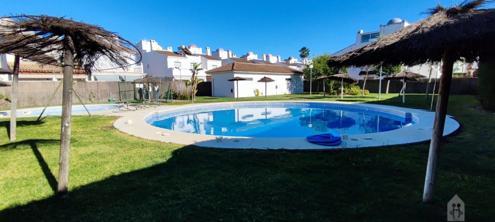 For sale of house in Coria del Río