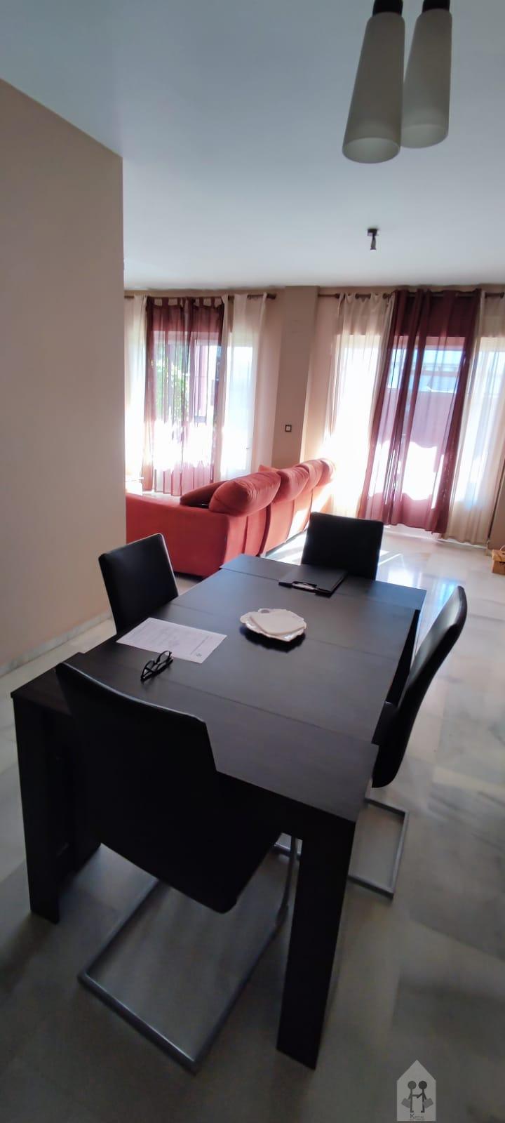 For sale of house in Coria del Río