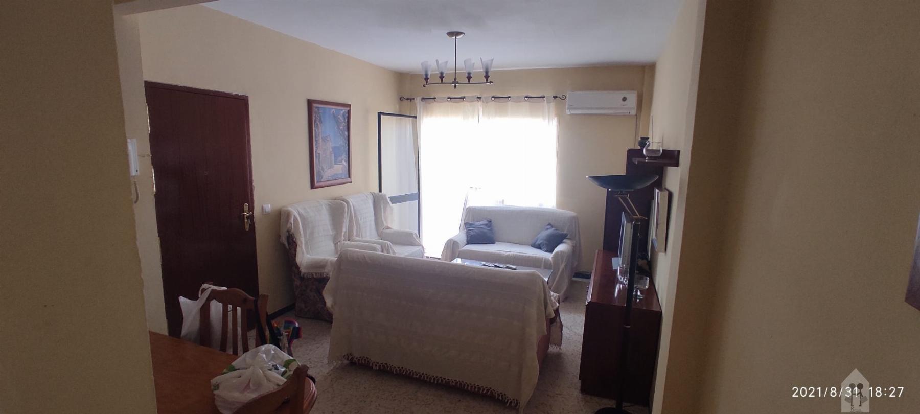 For rent of flat in Sevilla