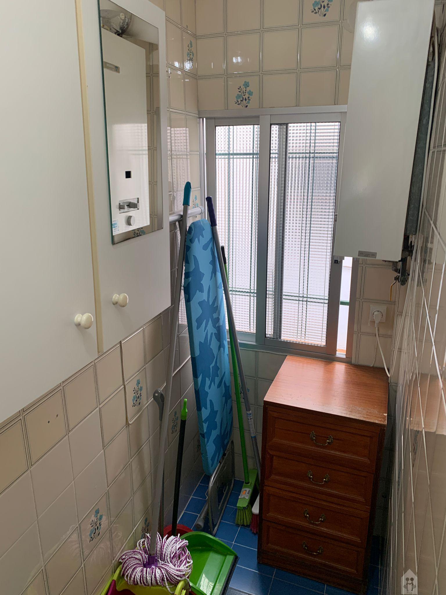 For rent of flat in Sevilla