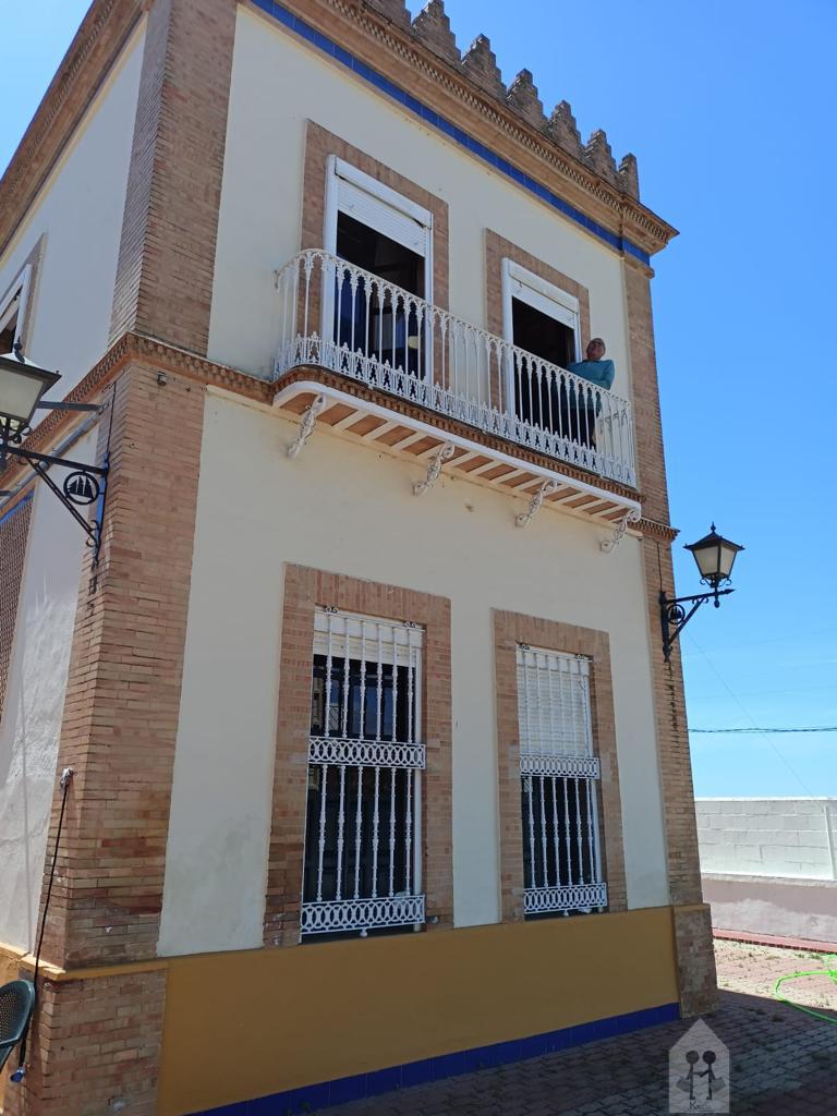 For sale of house in Villanueva del Río y Minas
