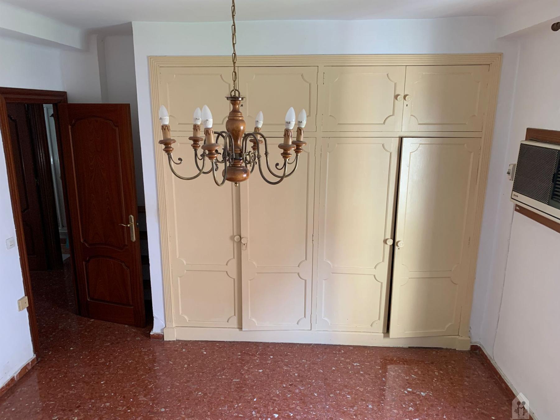 For sale of flat in Sevilla