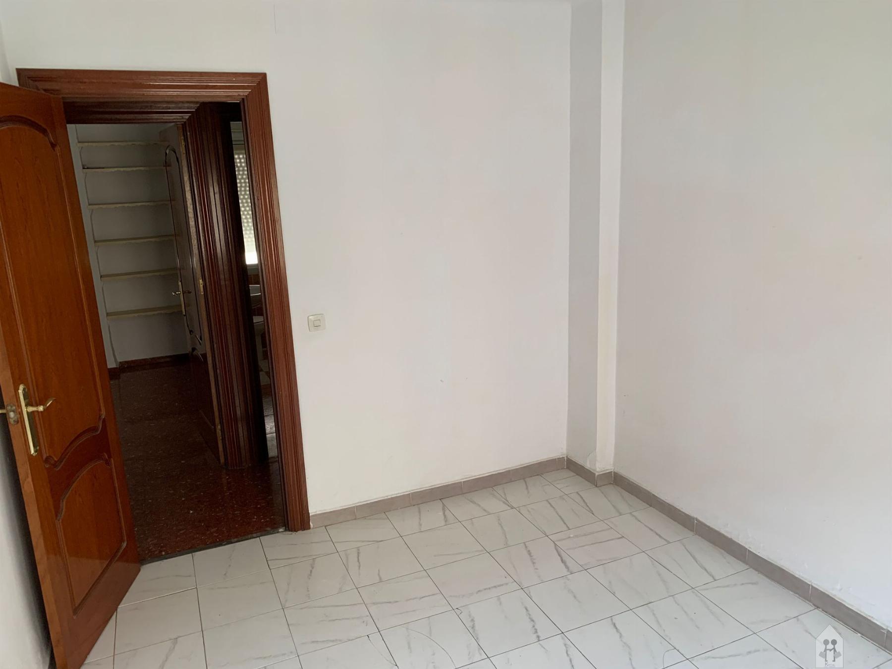 For sale of flat in Sevilla