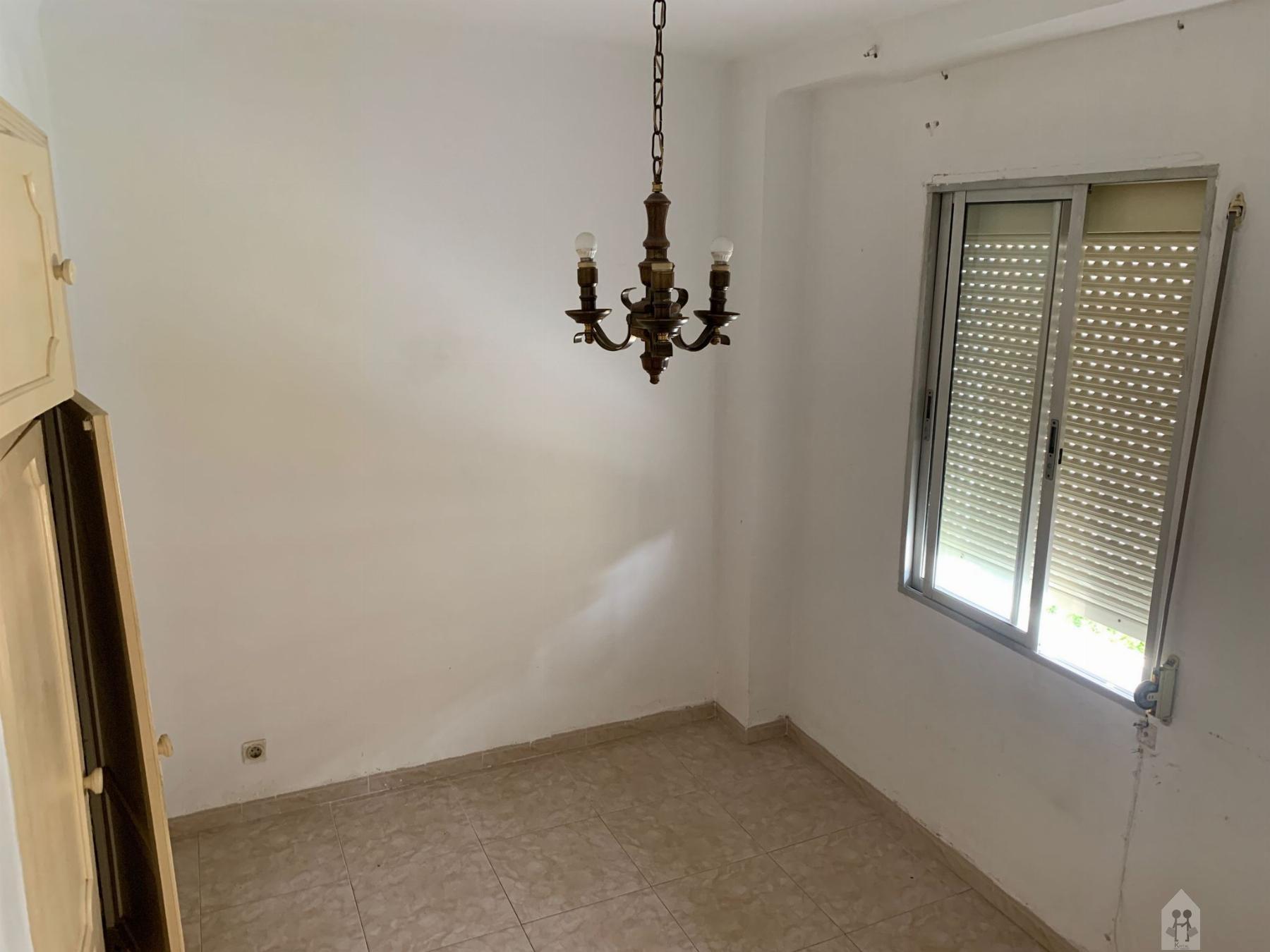 For sale of flat in Sevilla