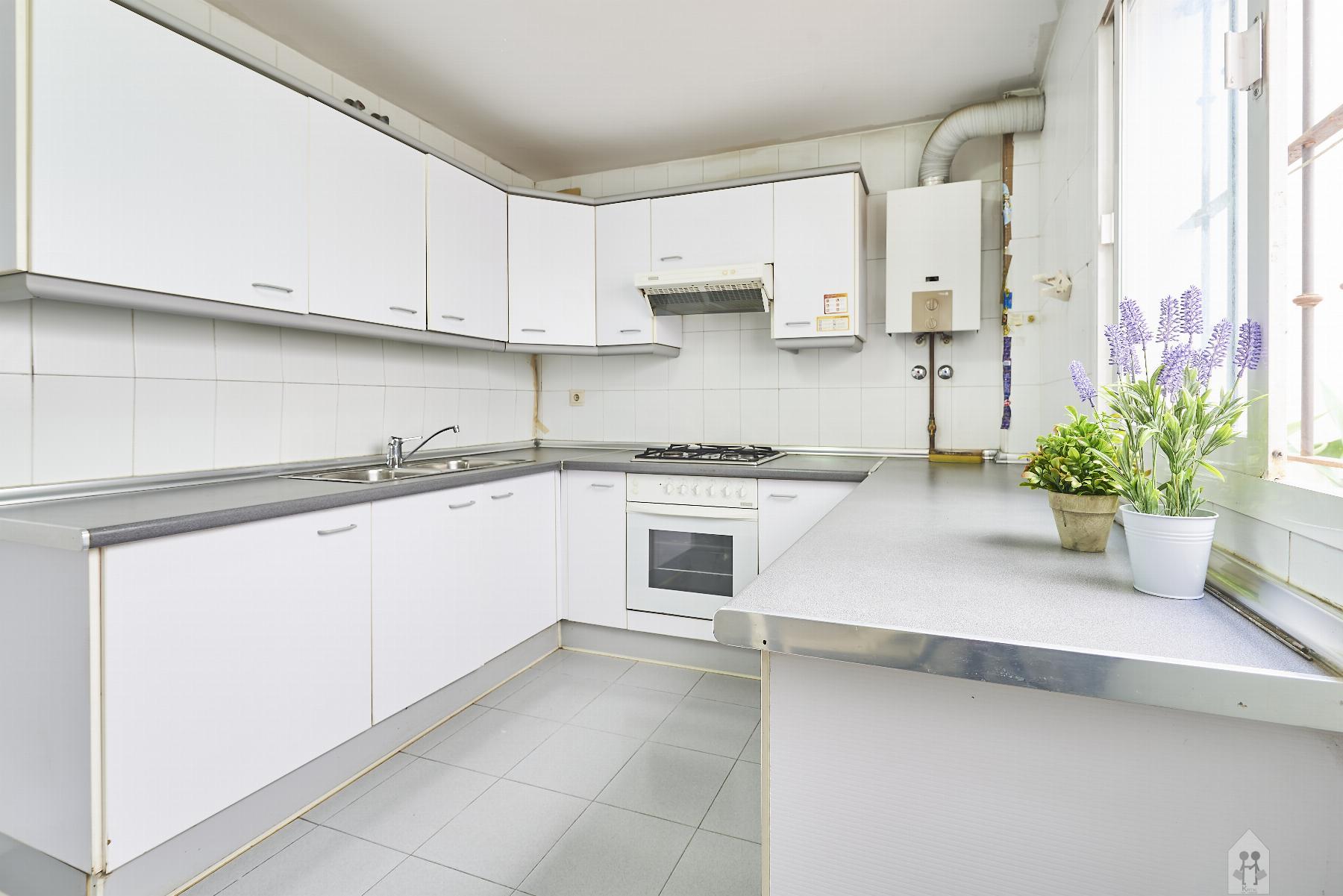 For sale of flat in Sevilla