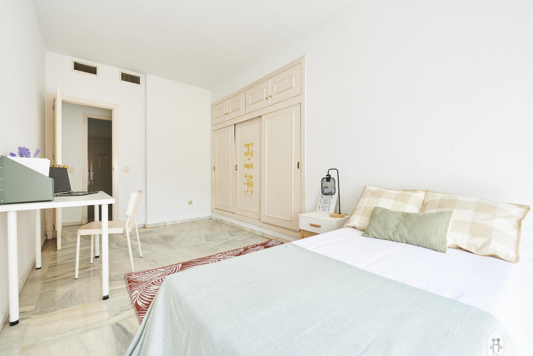 For sale of flat in Sevilla