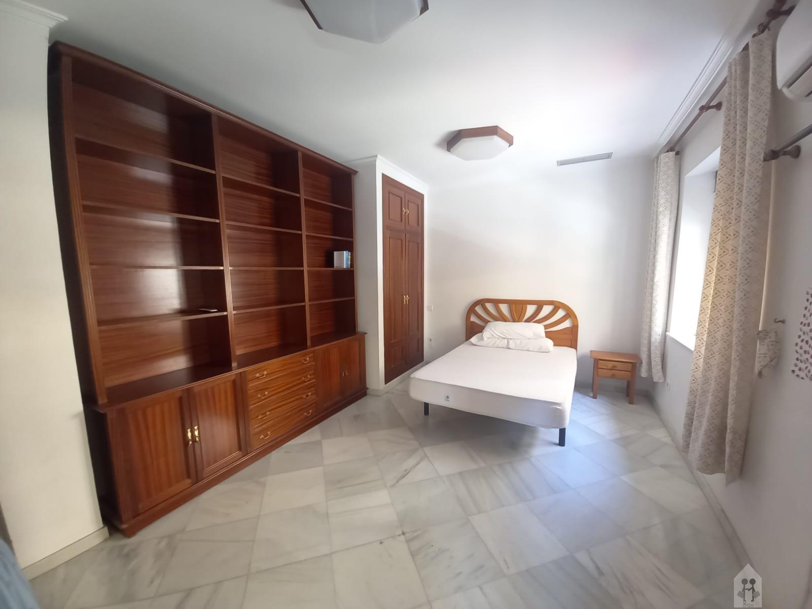 For sale of flat in Sevilla