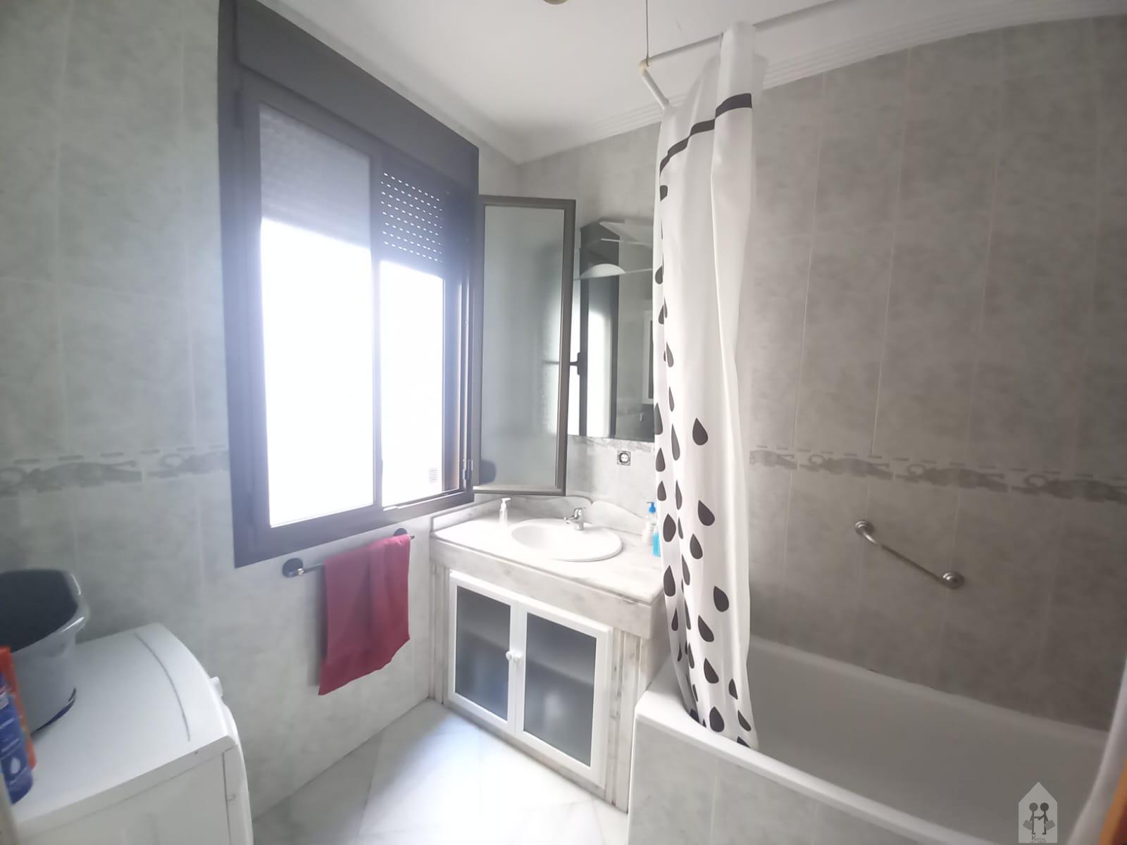 For sale of flat in Sevilla