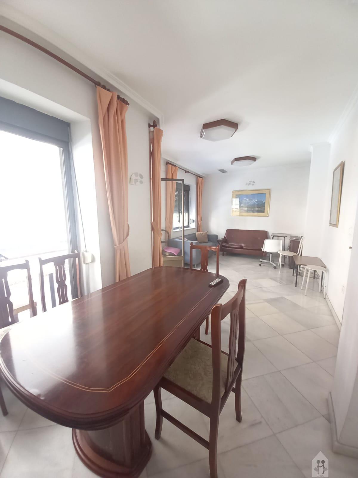 For sale of flat in Sevilla