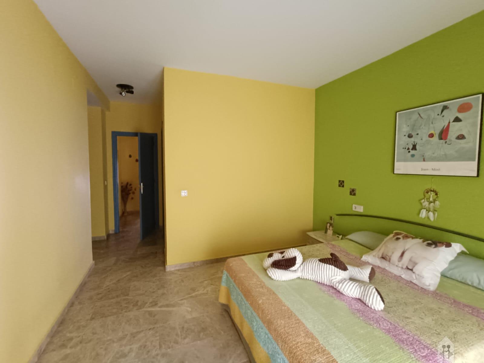 For sale of chalet in Castilleja de Guzmán