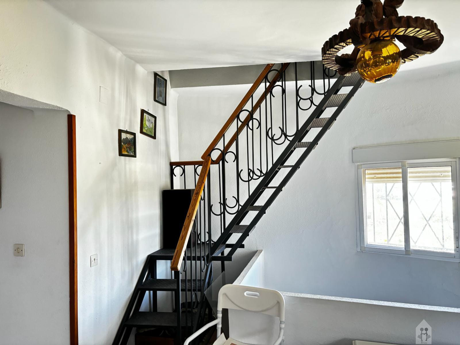 For sale of chalet in Sevilla