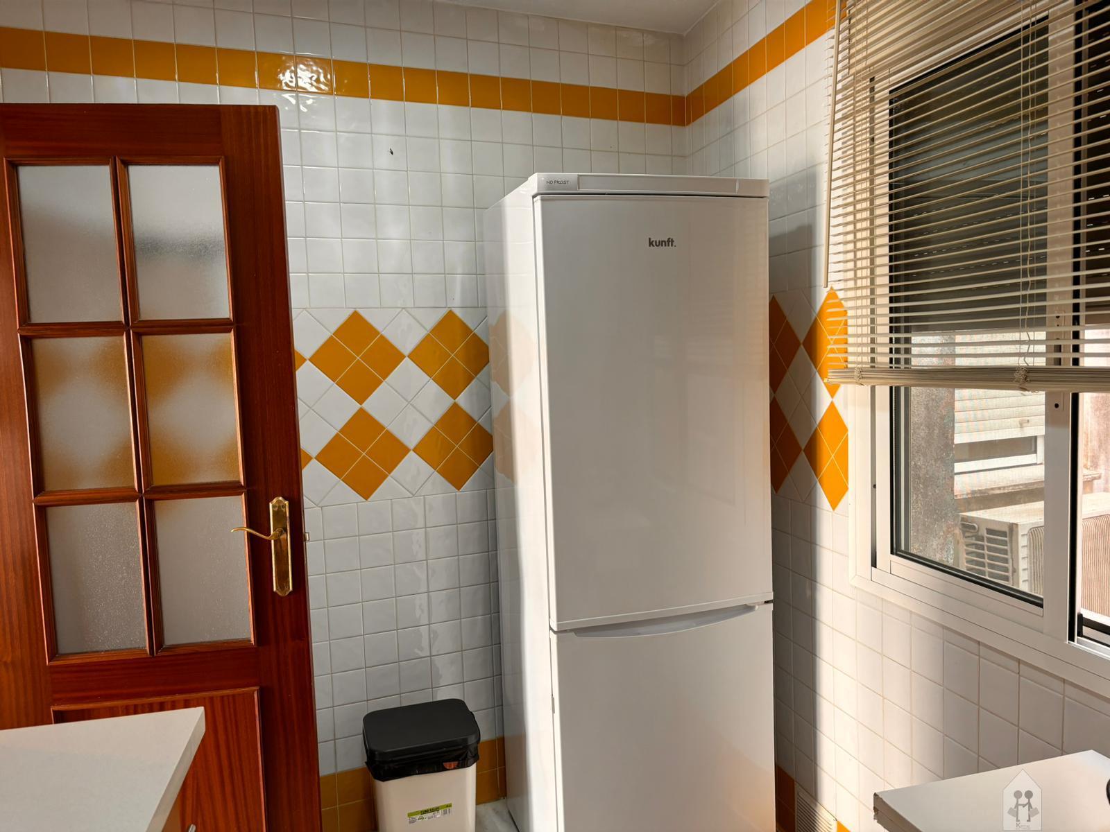 For sale of flat in La Algaba